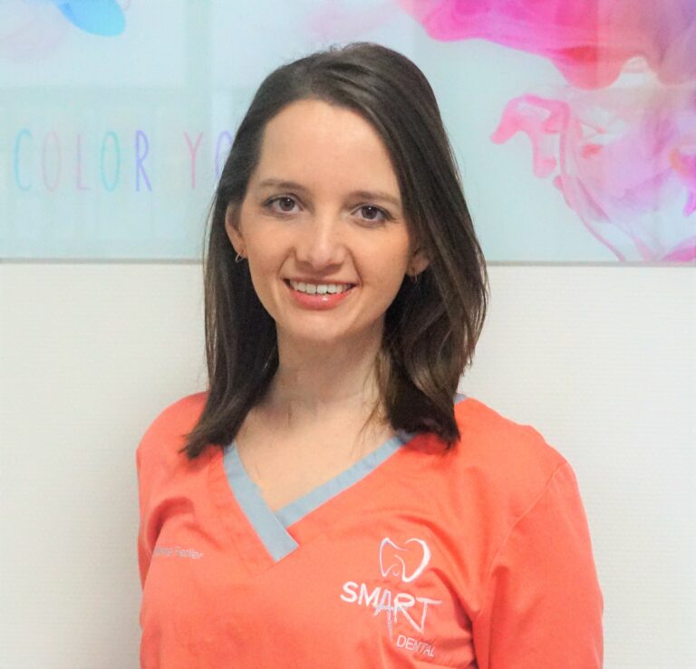 Portrait unserer Kollegin bei SMART Dental Ulm